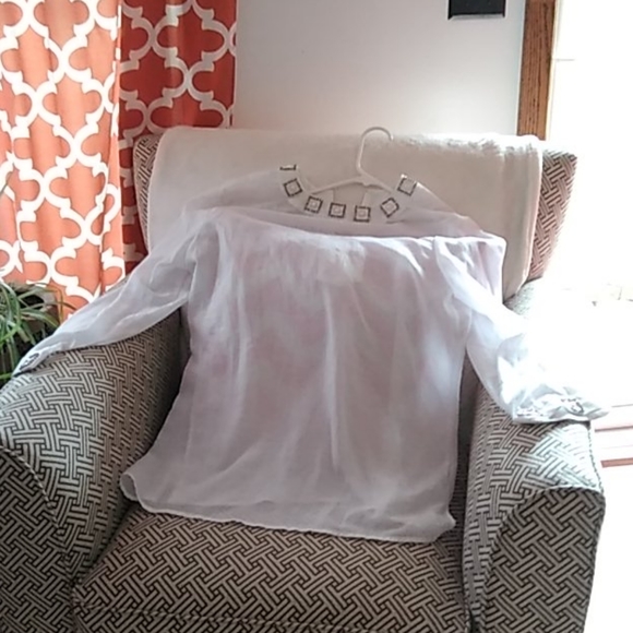 Shirt - Picture 2 of 2